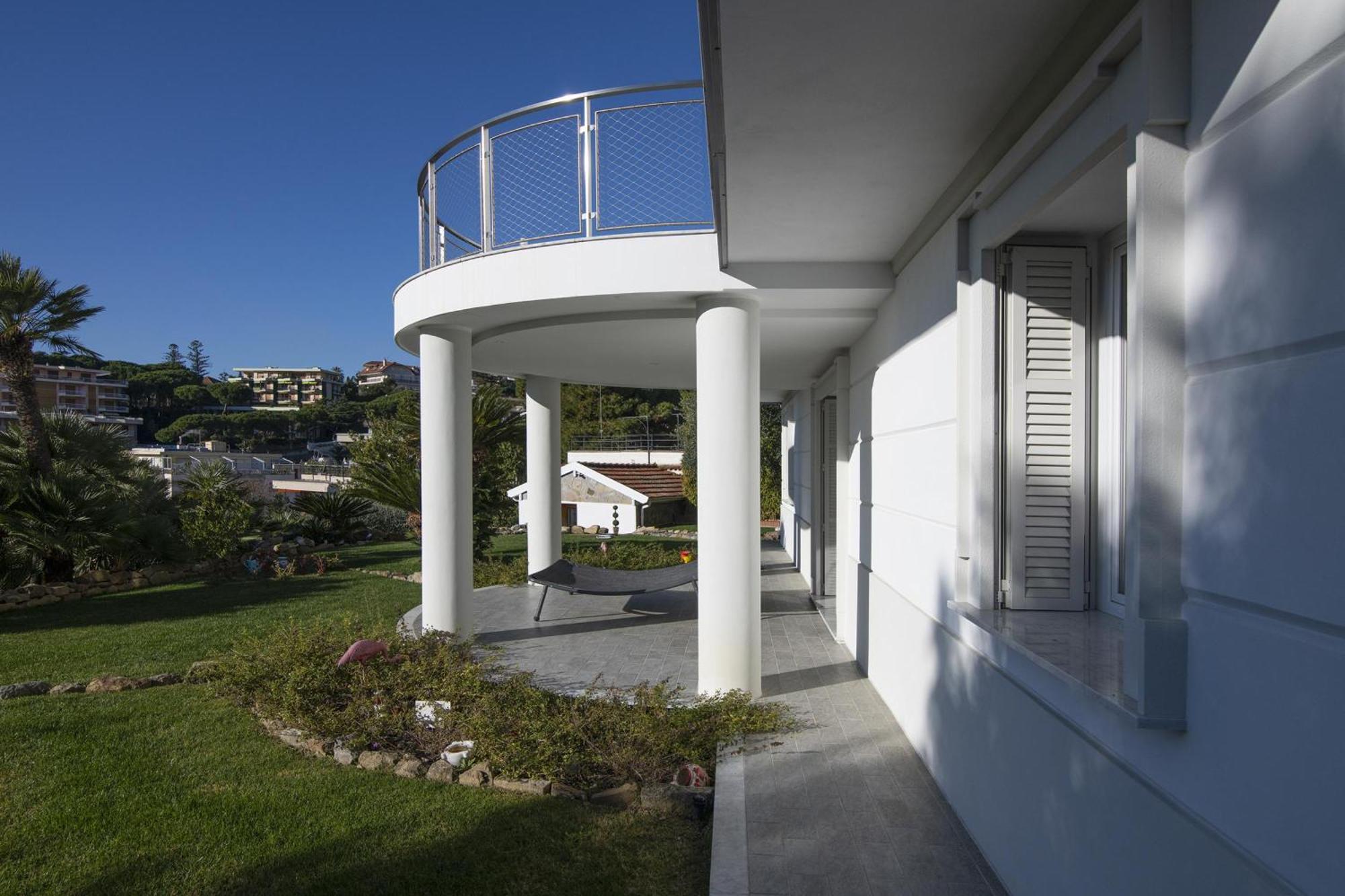 La Lincolnia - With Garden And Seaview - Happy Rentals Санремо Экстерьер фото